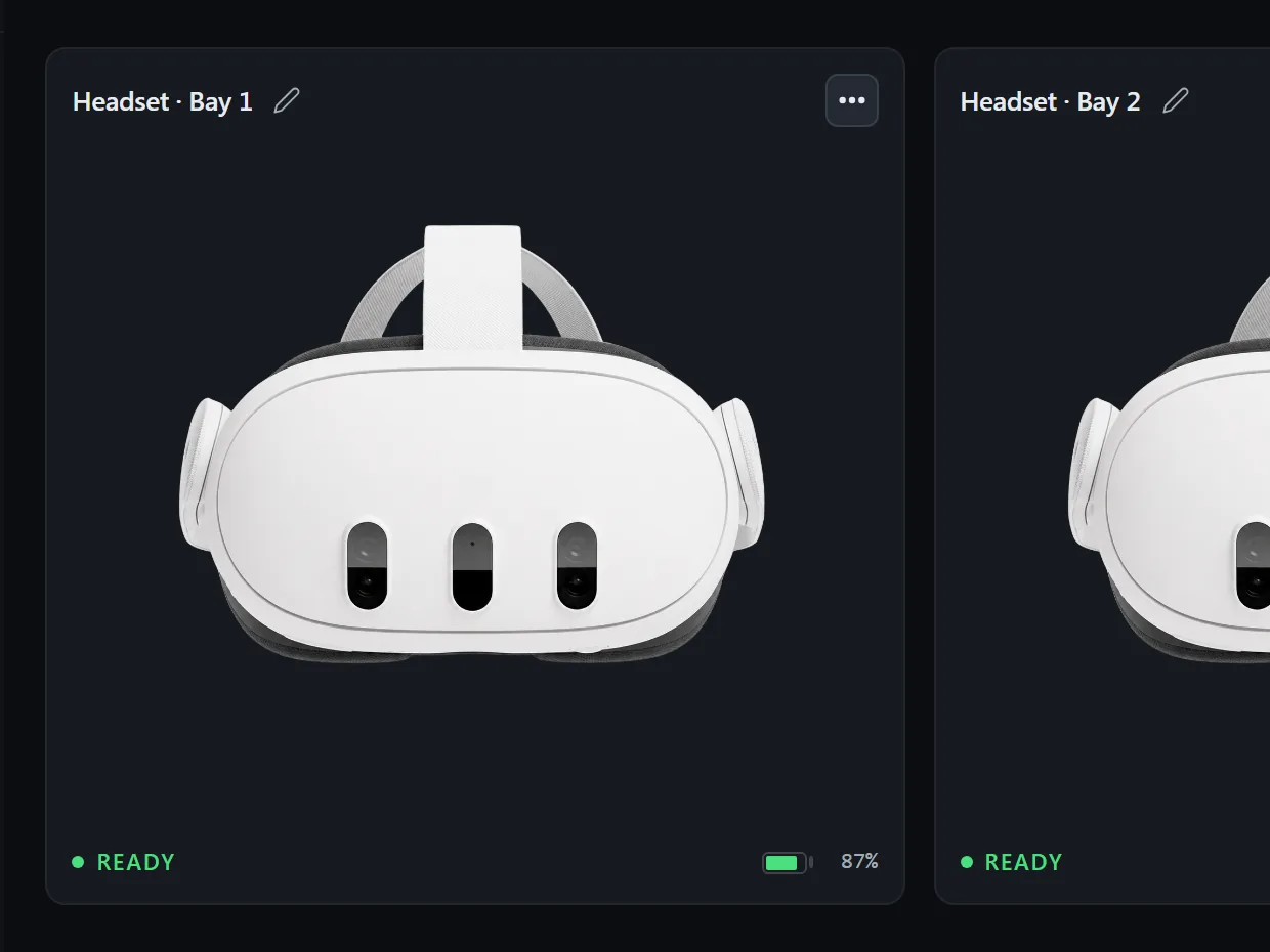A paired headset in the Hub: Headset Β· Bay 1, marked READY at 87% battery.